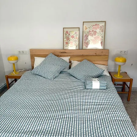 Piso Con Terraza Y Garaje A Un Paso De La Playa De Tapia Tapia De Casariego