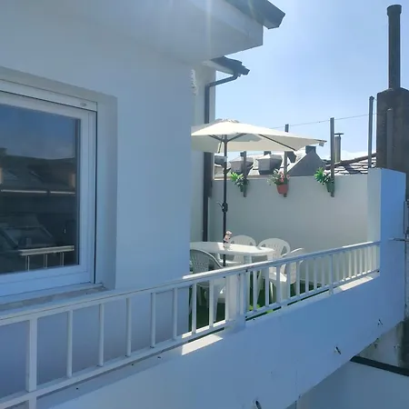 Piso Con Terraza Y Garaje A Un Paso De La Playa De Tapia * Tapia De Casariego